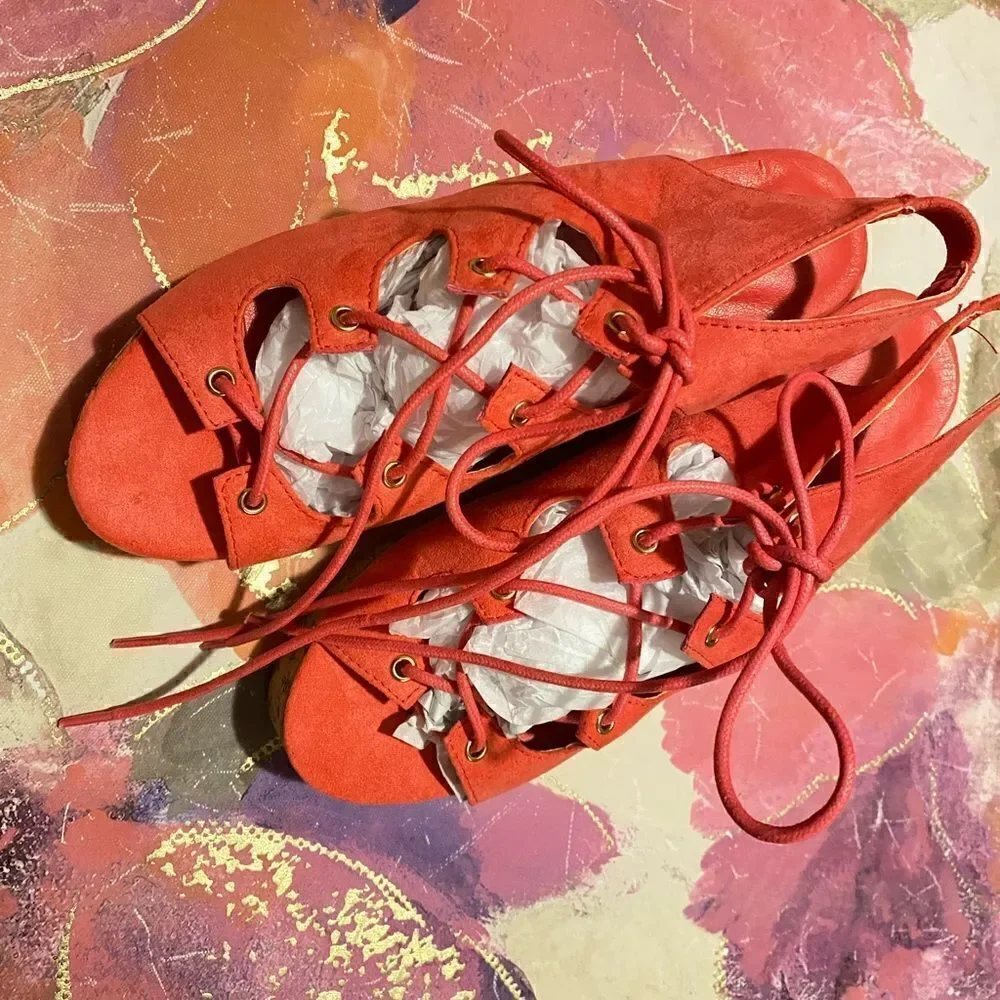 💥Natural Breeze Fuchia suede Tia  platform sandals size:8